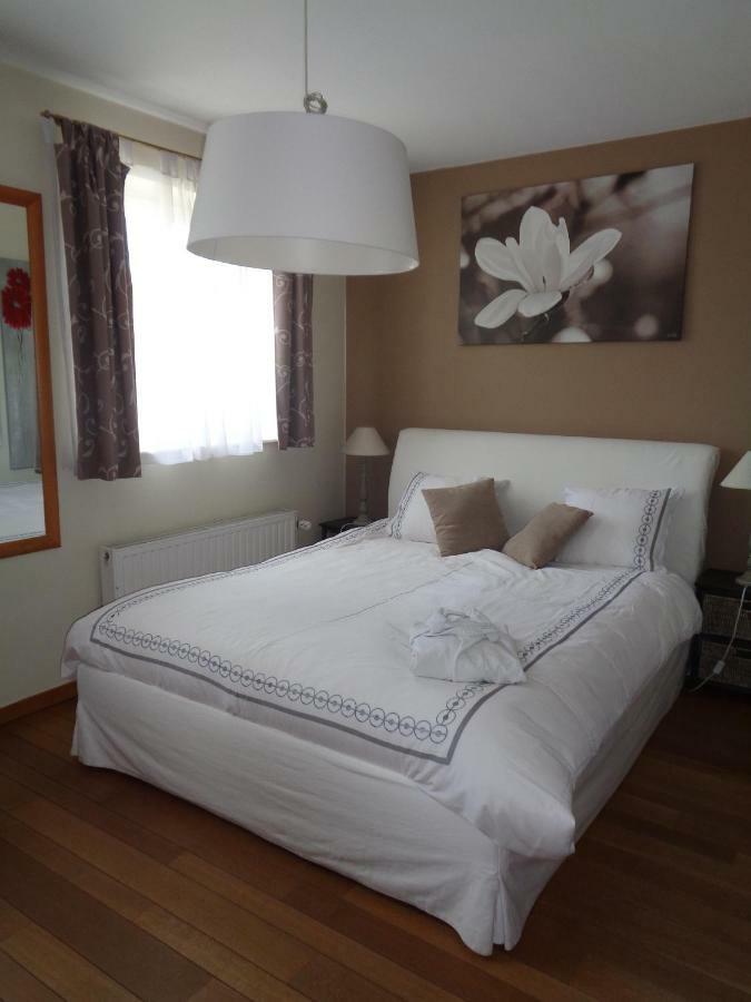 Le Mont Saint Roch , chambre d'hôtes, B&B Nivelles Exterior foto